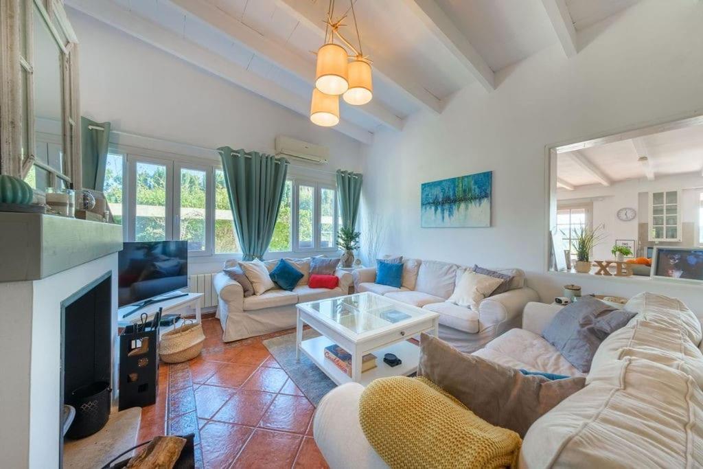 Biniali  Magnifica Villa Tranquila En El Centro De Mallorca מראה חיצוני תמונה