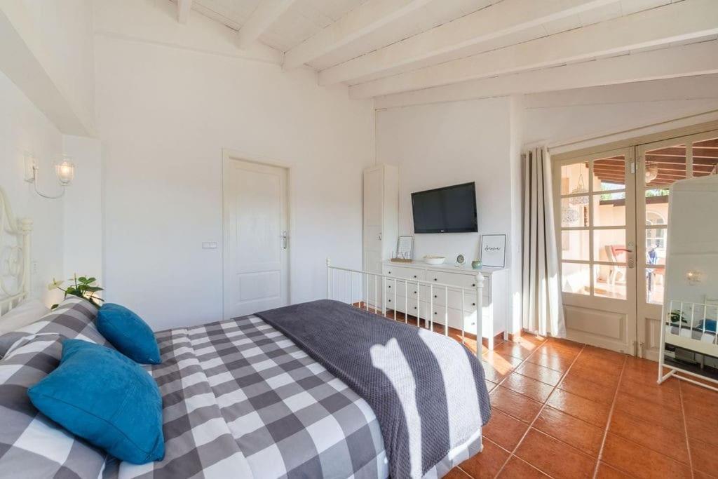 Biniali  Magnifica Villa Tranquila En El Centro De Mallorca מראה חיצוני תמונה