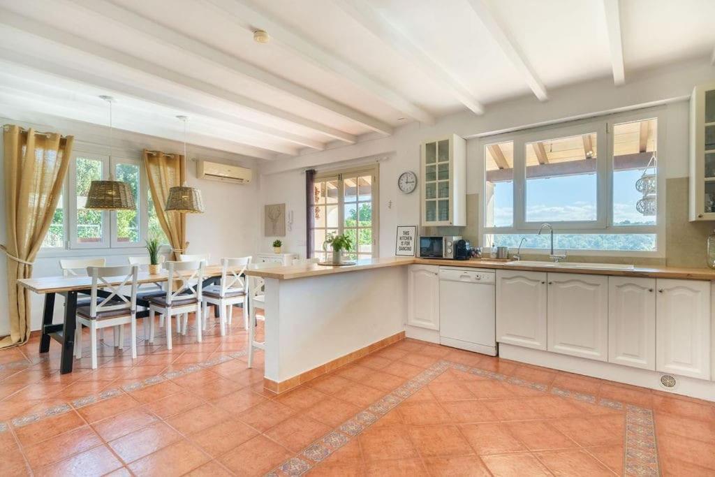 Biniali  Magnifica Villa Tranquila En El Centro De Mallorca מראה חיצוני תמונה